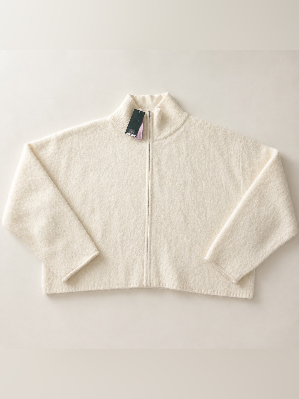 Wild Fable Women’s XXL Cream Fuzzy Full Zip Cropped Jacket NWT